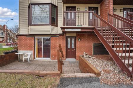 5  Imp. de la Roseraie, Gatineau (Hull), 퀘벡주 J9A 2S1, 캐나다