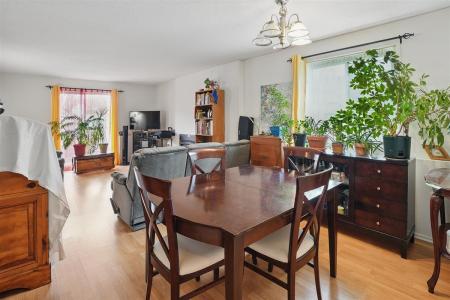 5  Imp. de la Roseraie, Gatineau (Hull), 퀘벡주 J9A 2S1, 캐나다