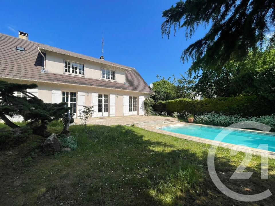 Parmain, Île-de-France 95620, França