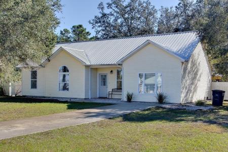 670 Cypress Lane, East Point, Florida 32328, USA