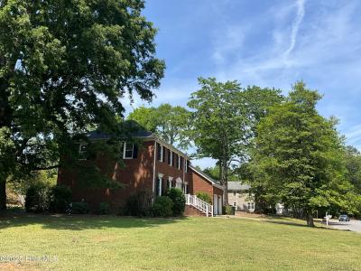 2001 Crooked Creek Road, Greenville, 北卡羅來納州 27858, 美國