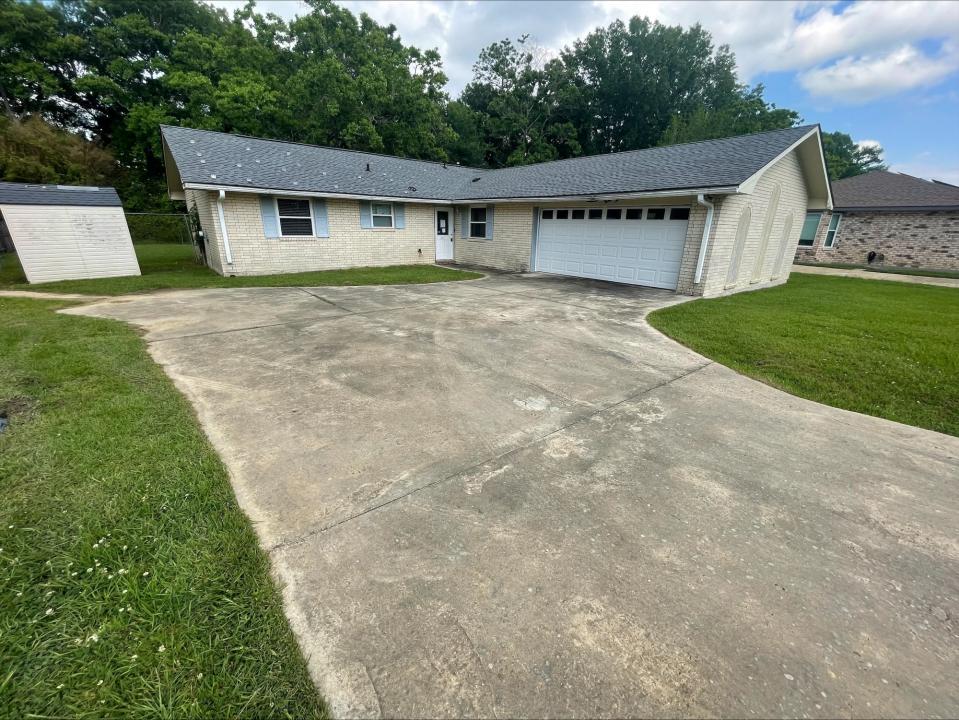 8651 Shadow Spring Blvd, Denham Springs, ルイジアナ 70726, アメリカ合衆国