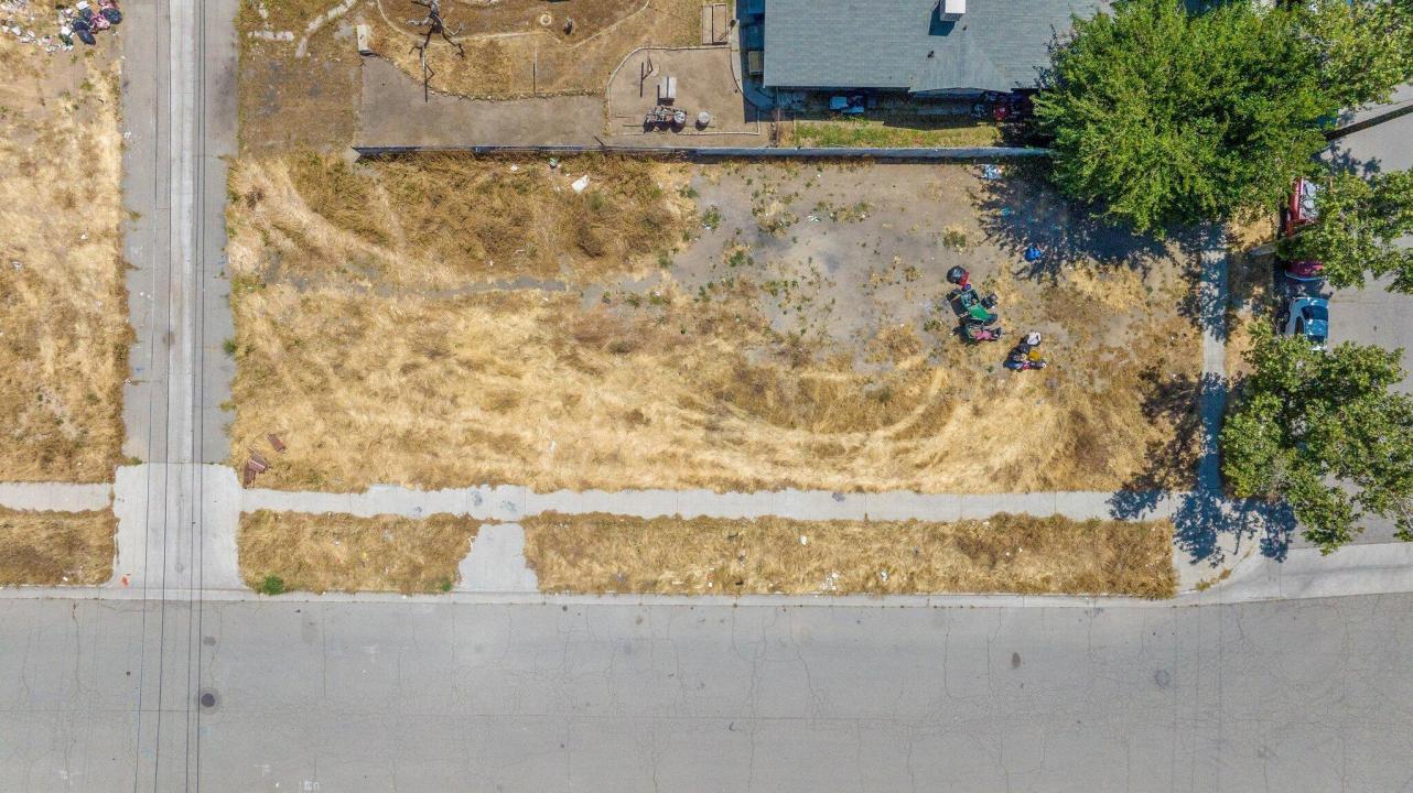 162 E Street, Fresno, Califórnia 93706, Estados Unidos