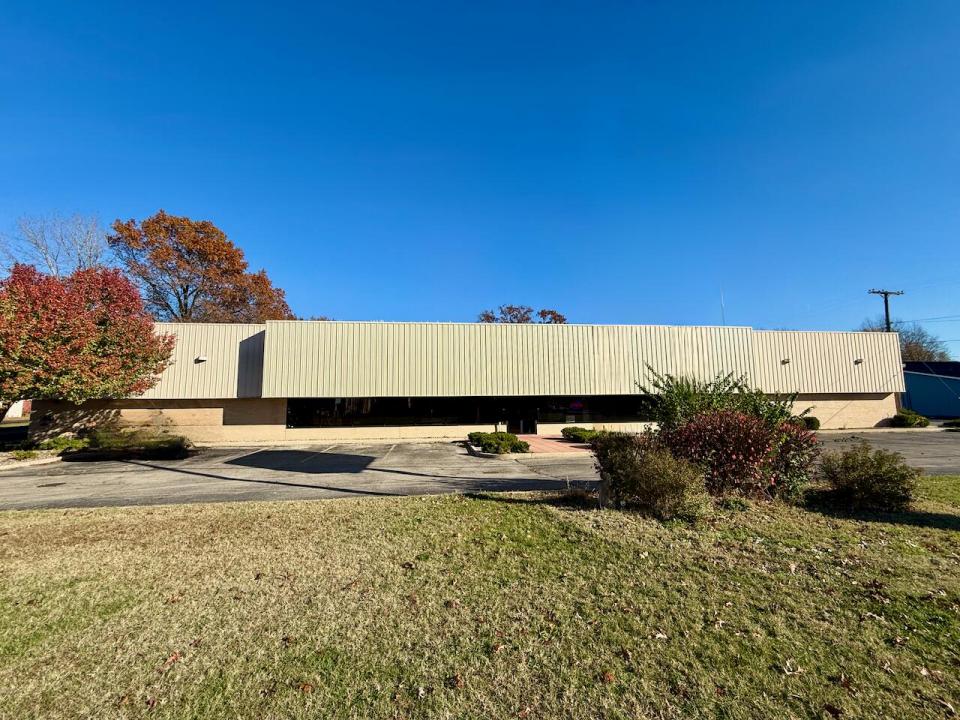 2439 S 11th Street, Niles, Michigan 49120, USA