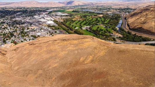 TBD Lookout Pt/naches River, Selah, Washington 98942, USA