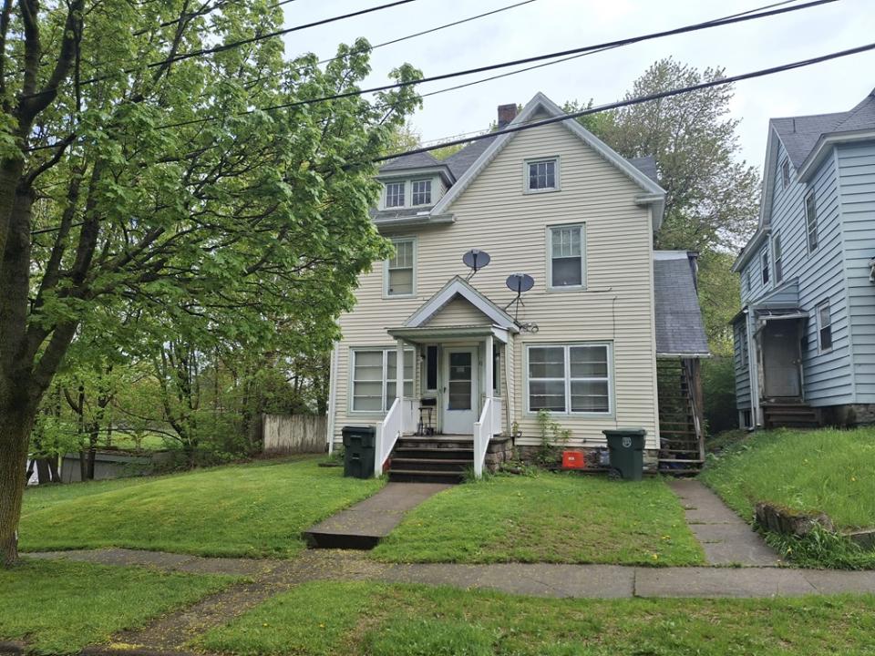 11 Prather Ave., Jamestown, Nova Iorque 14701, Estados Unidos