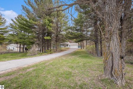 2514 N West Silver Lake Road, Traverse City, ミシガン 49685, アメリカ合衆国