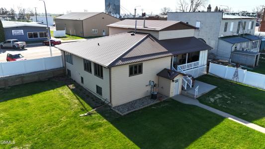 615 Main Street, Edgeley, ND 58433, USA