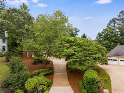 9395 Clublands Drive, Alpharetta, Georgia 30022