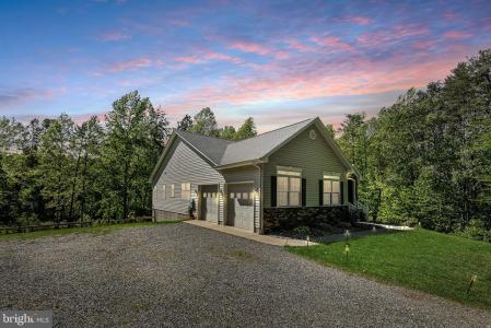107 Shady Creek Lane, Fredericksburg, Virginia 22406