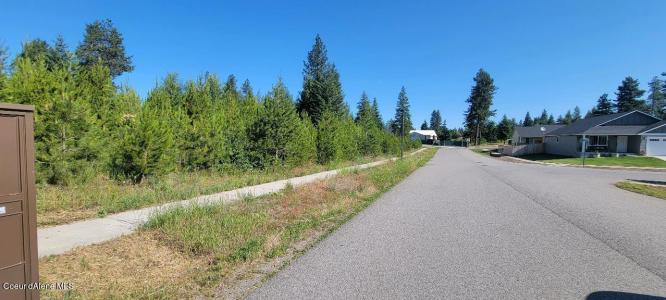 Lt 4 W Fredrick Loop, Spirit Lake, Idaho 83869, États-Unis