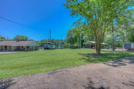 451 Burney Street, Coushatta, Louisiana 71019