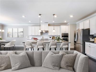 4905 Sterling Close, Buford, Georgia 30518, USA