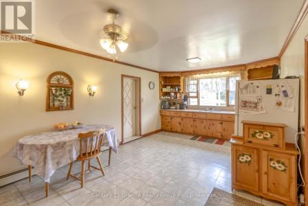 9271 HIGHWAY 118, Minden Hills (minden), Ontario K0M 2K0, Canada
