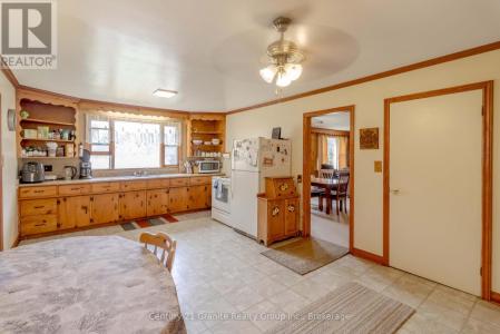 9271 HIGHWAY 118, Minden Hills (minden), Ontario K0M 2K0, Canada