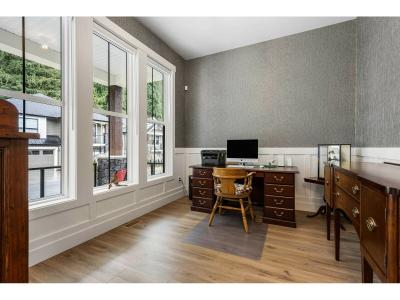 1880 COLUMBIA VALLEY ROAD, Lindell Beach, Colúmbia Britânica V2R 6G8, Canadá