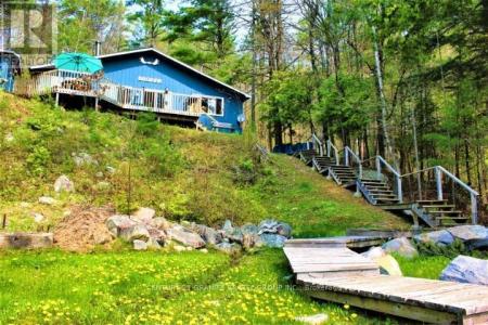 2807 MACKIE LAKE, Frontenac (frontenac North), Ontario K0H 2J0, Canada