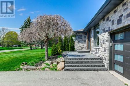 3 HALEY DRIVE, Adjala-tosorontio (loretto), Ontario L0G 1L0, Canada
