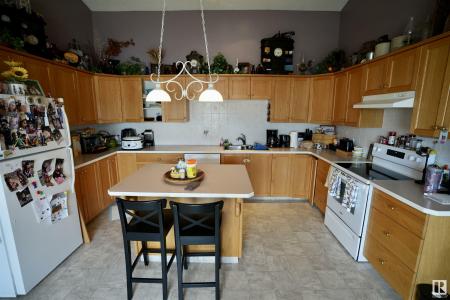 4506&4502 50 STREET, St. Paul Town, Alberta T0A 3A4, Canada