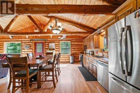 361 HOWEY ST, Red Lake, Ontario P0V 2M0, Kanada