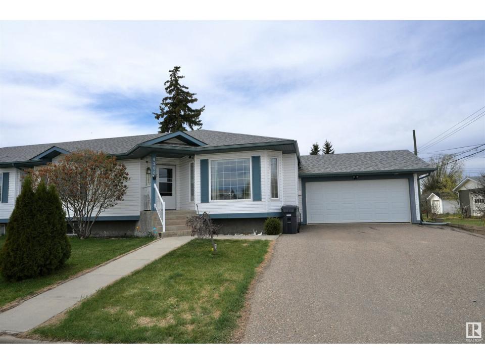 4506&4502 50 ST, St. Paul Town, Alberta T0A 3A4, Canada