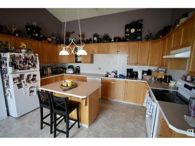 4506&4502 50 ST, St. Paul Town, Alberta T0A 3A4, Canada