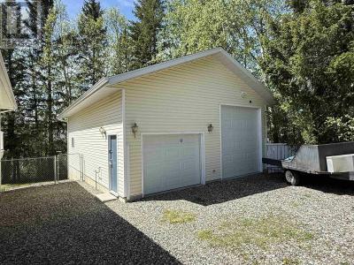 191 VACHON ROAD, Quesnel, Colombie-Britannique V2J 5B6, Canada