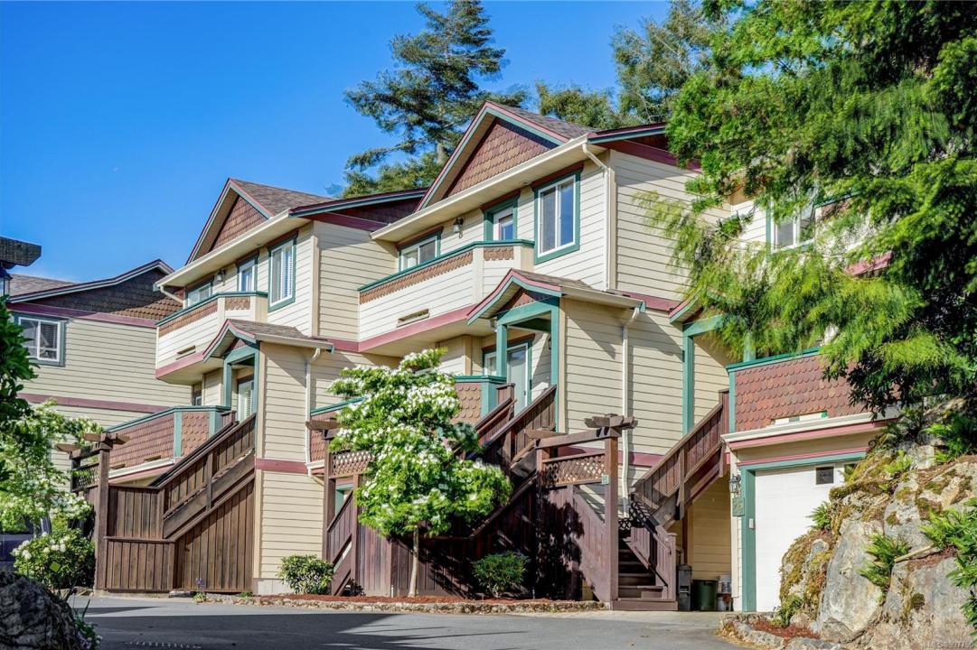 108 ALDERSMITH PL, View Royal, British Columbia V9A 7M8, Canada
