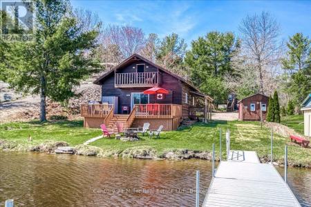 100 WHIPPOORWILL ROAD, French River, Ontario P0M 1A0, Canadá