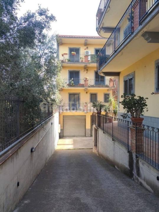 Camporotondo Etneo, Sicilia 95040, Italy