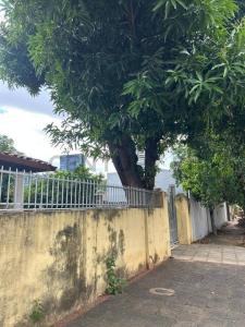 Emeterio Miranda entre Bruselas y Dr. Guillermo Enciso Belloso 1363, Ycuá Satí, Asunción 00001, Paraguay