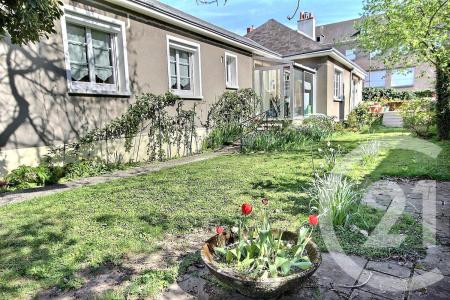 Blois, Centre-Val De Loire 41000, Frankreich