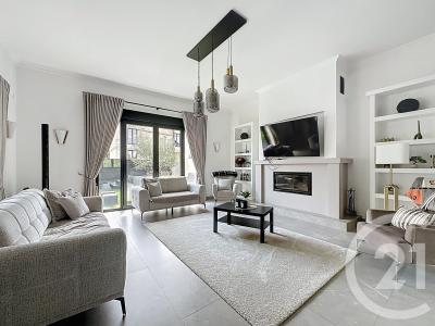 Montfermeil, Île-de-France 93370, Francia