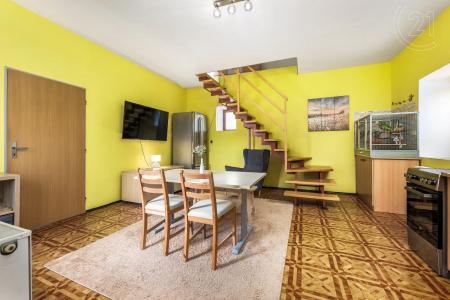 Svojetická, Louňovice, Praha-východ 25162, Czech Republic