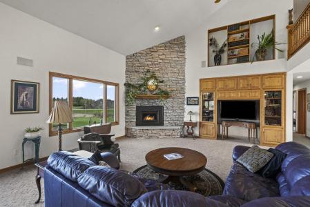 W8924 Spring Road, Hortonville, Wisconsin 54944, USA