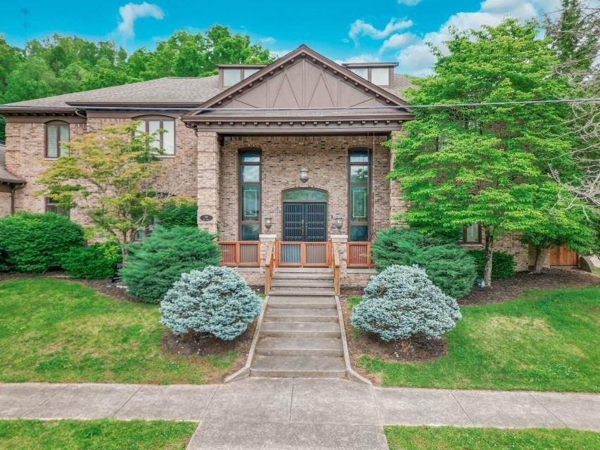 319 5th Street, Paintsville, Kentucky 41240, États-Unis