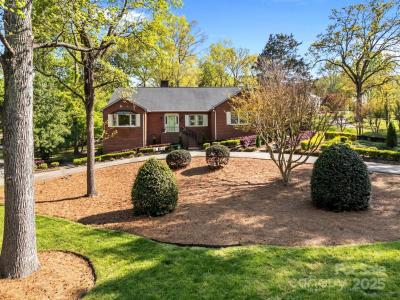961 Confederate Avenue, Salisbury, Carolina Del Norte 28144, Estados Unidos