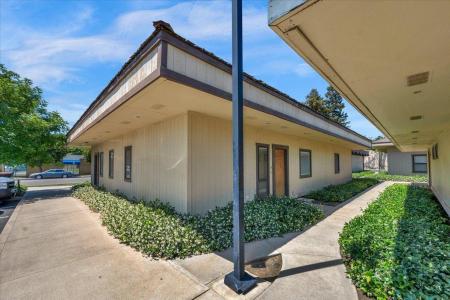 1640 S Court Street, Visalia, Califórnia 93277, Estados Unidos