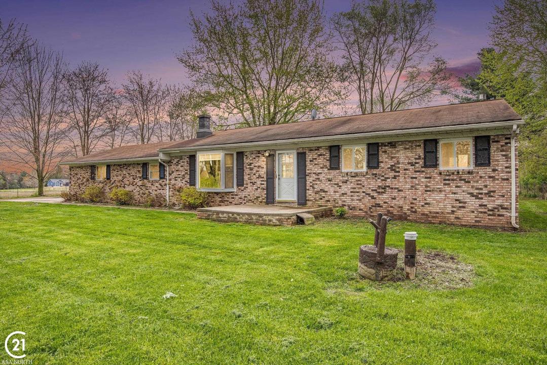 6424 Hunters Creek, Imlay City, Michigan 48444