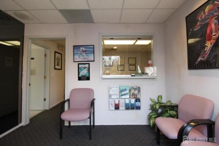 1648 Highway 130, North Brunswick, Nova Jersey 08902, Estados Unidos