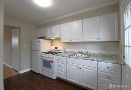 250 Penn Avenue #2A, Edison, New Jersey 08817