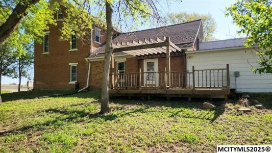 1950 River Rd, Forest City, Iowa 50436