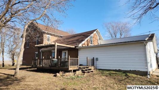 1950 River Rd, Forest City, Iowa 50436