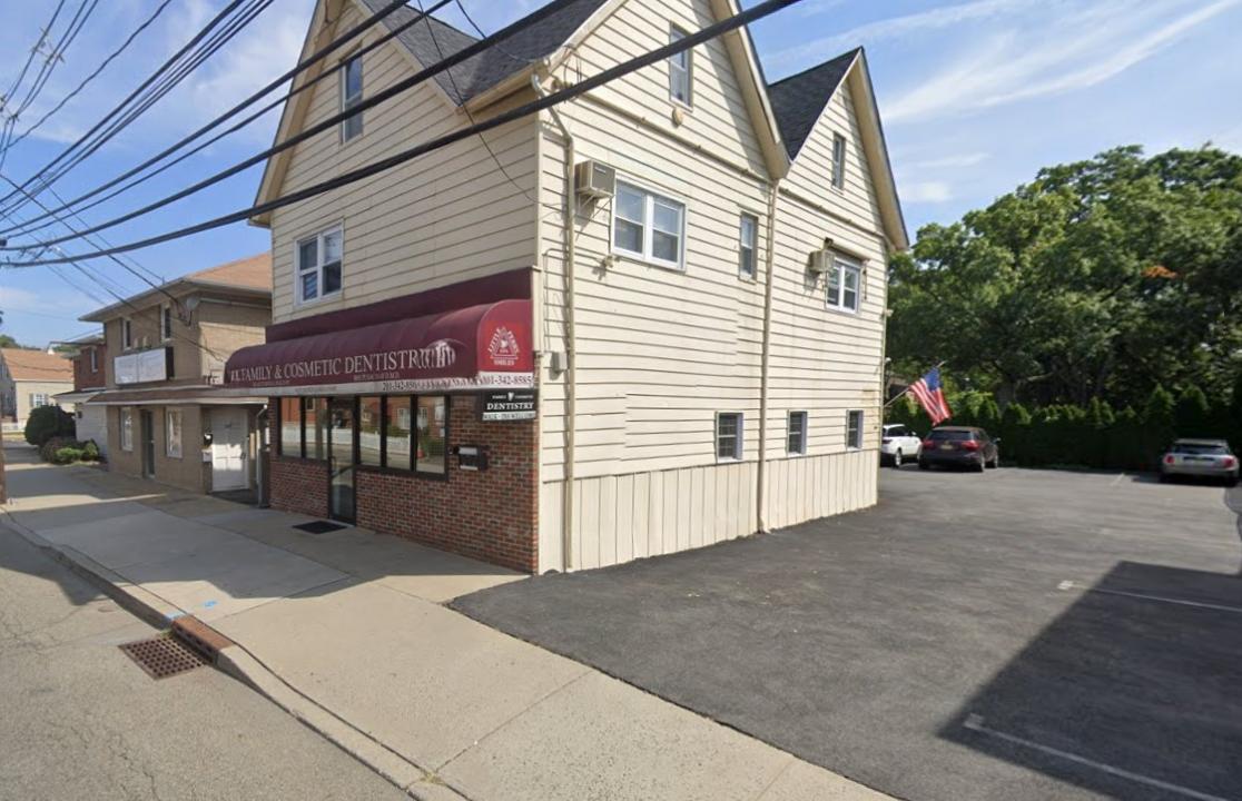 221 Washington Ave 2nd Floor, Little Ferry, 新泽西州 07643, 美国