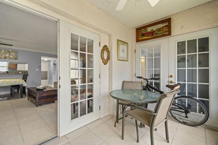 7701 Starkey Rd. #332, Seminole, Florida 33777