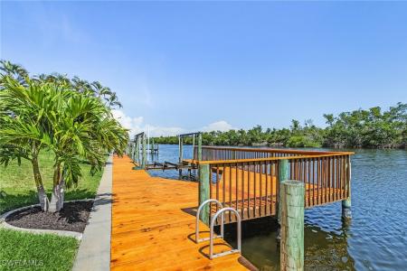 2624 El Dorado Parkway W, Cape Coral, フロリダ 33914, アメリカ合衆国