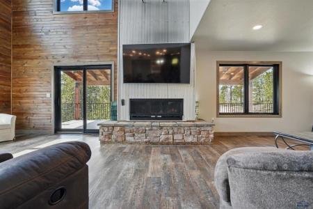 21230 Last Chance Trail, Lead, SD 57754, USA