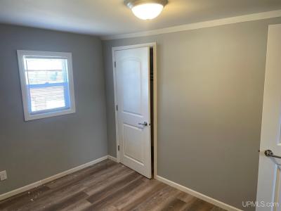 315 S First, Ishpeming, Michigan 49849, Estados Unidos