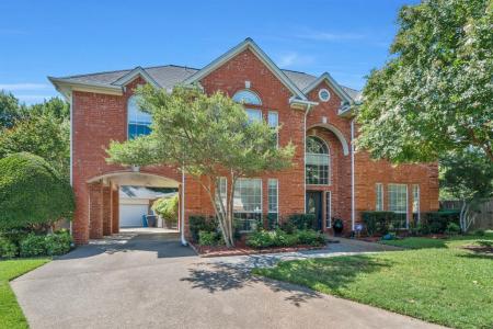 2085 Idlewood DR, Grapevine, Texas 76051