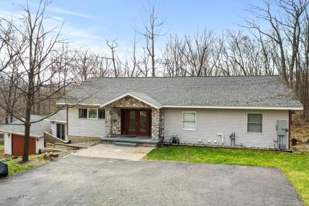 207 Cindy Avenue, Roscommon, Michigan 48653, Amerika Birleşik Devletleri